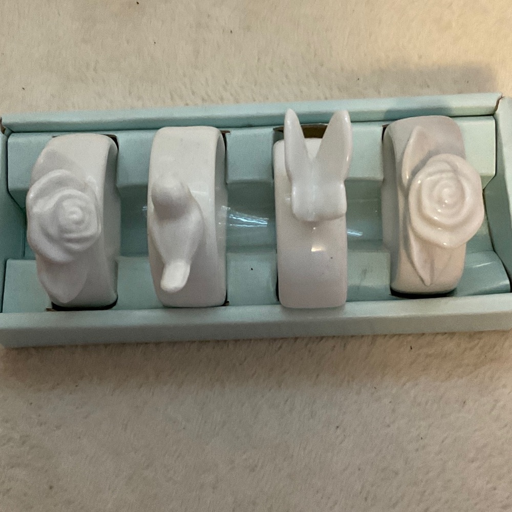 Target White Ceramic Napkin Rings - Picture 4 of 4